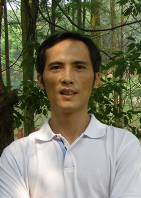 李春翔