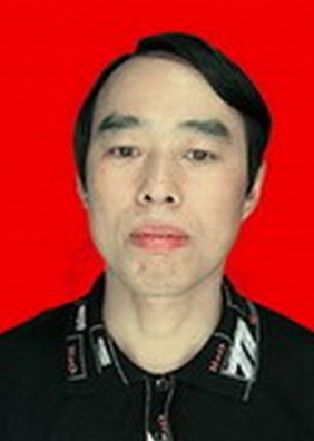 李根强