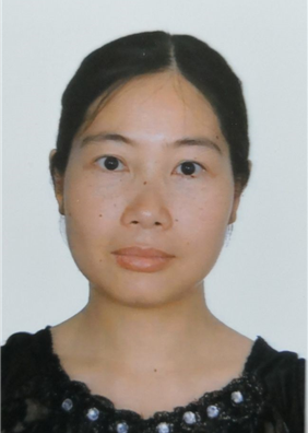 李小英